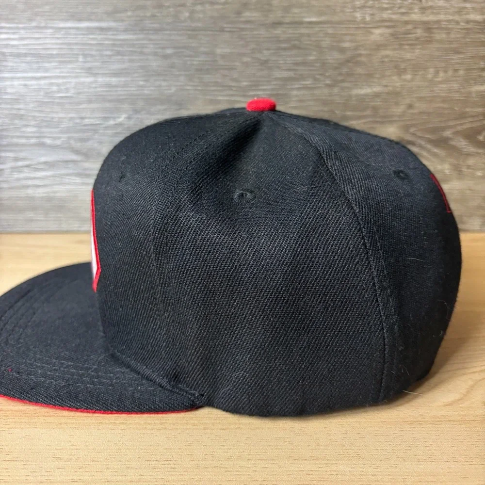 Noragami Hat Cap Snap Back Black Red Trucker Logo Adjustable
